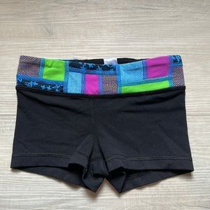 Ivivva shorts, child size 4, reversible. In great condition.